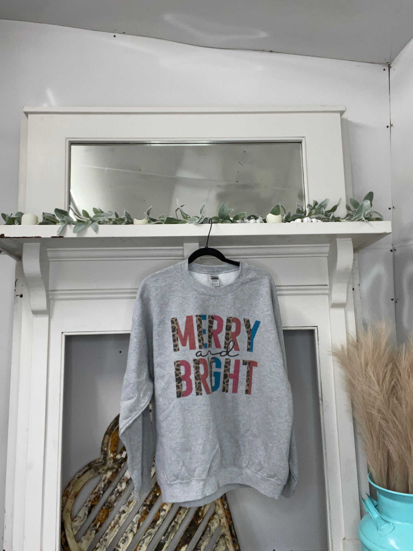 Merry Leopard Christmas Sweat Shirt
