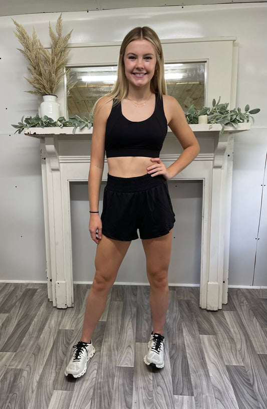 CURVY Criss Cross padded sports bra- Black Rae Mode